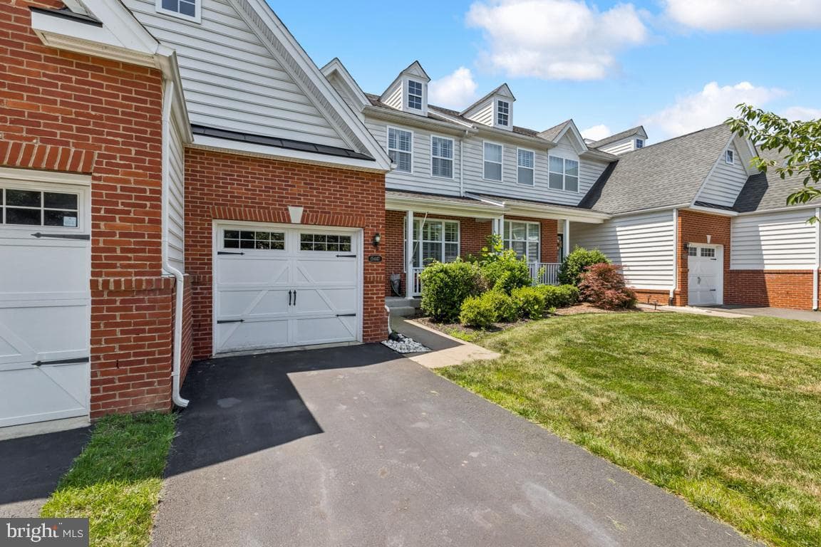 15447 Painters Cove Way photo 3