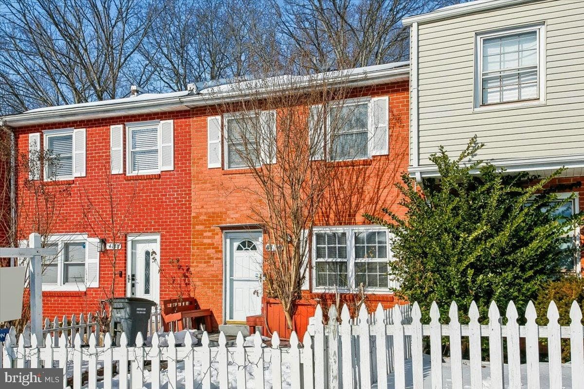 4136 Ferrara Terrace photo 3