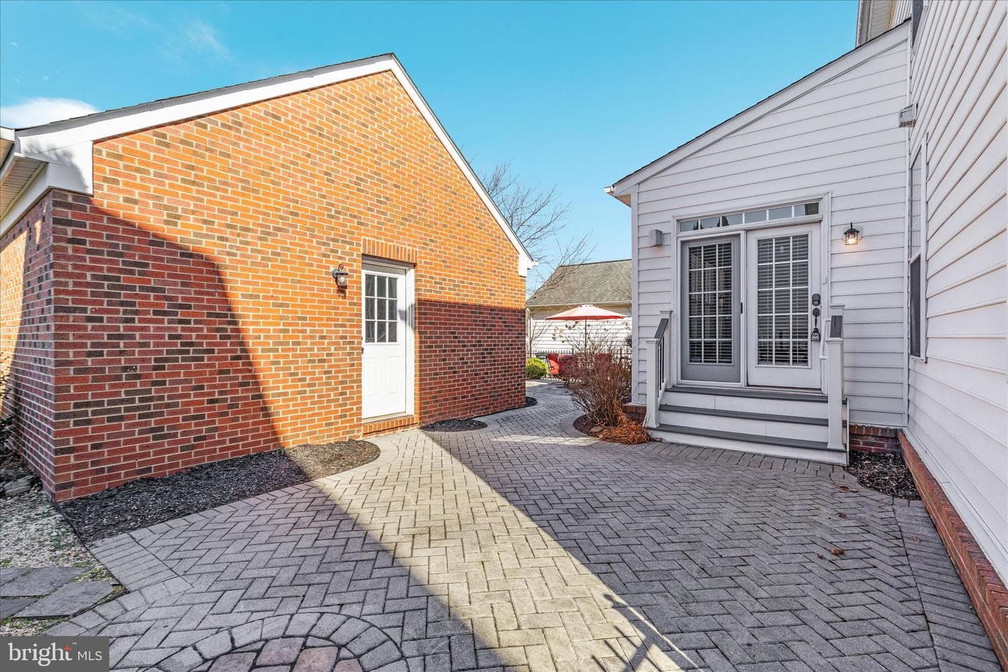 18009 Densworth Mews photo 37