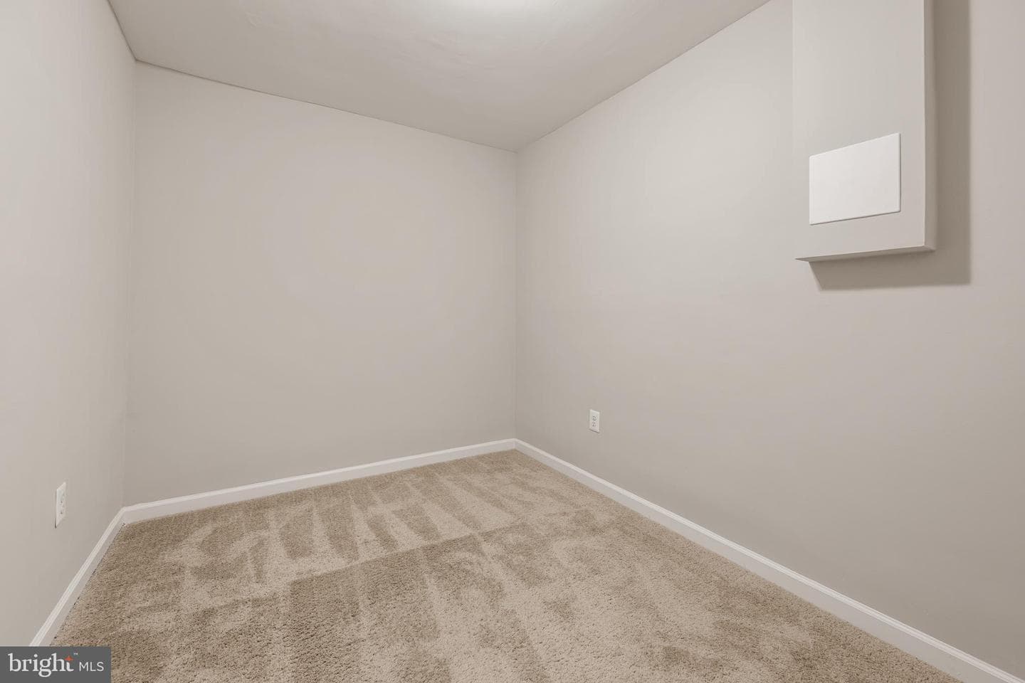 3091 Tecumseh Court photo 27