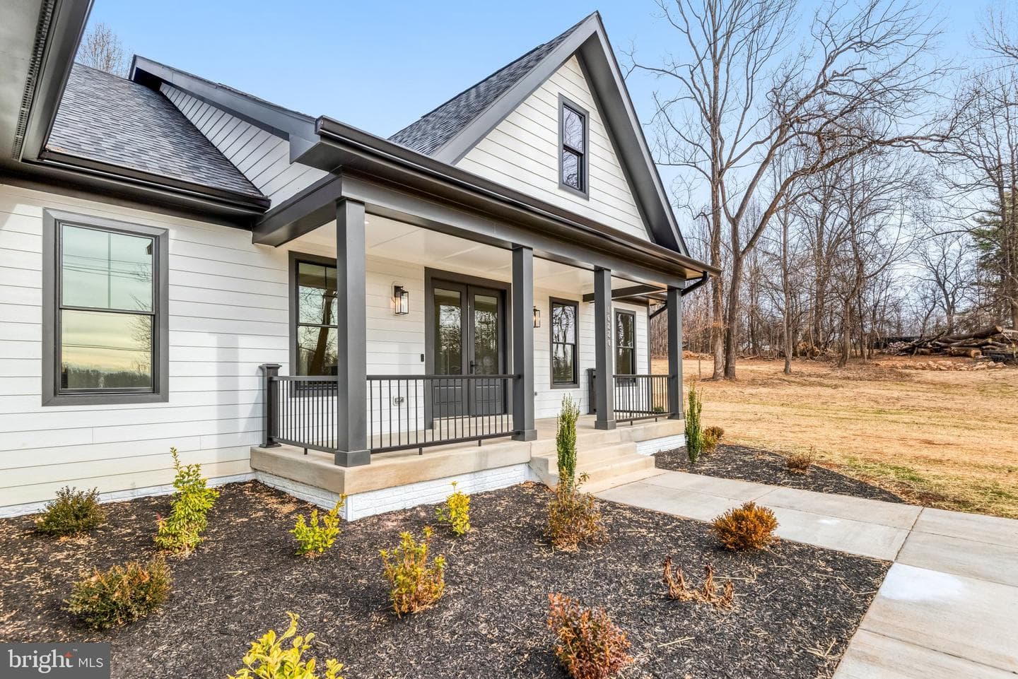 16220 Waterfall Road photo 3