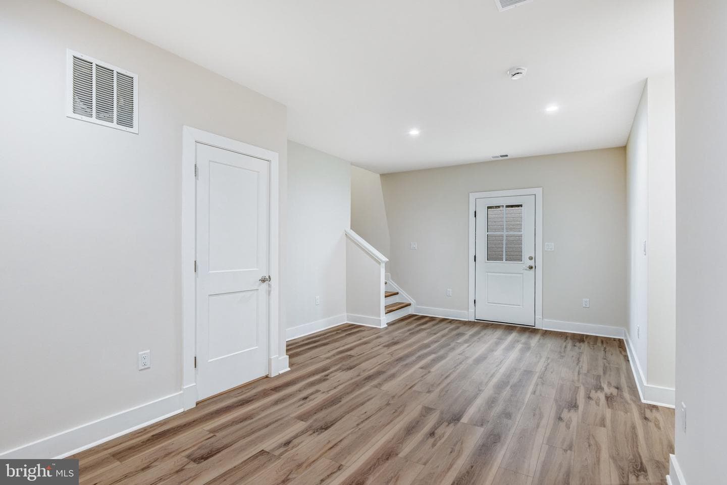 16220 Waterfall Road photo 31