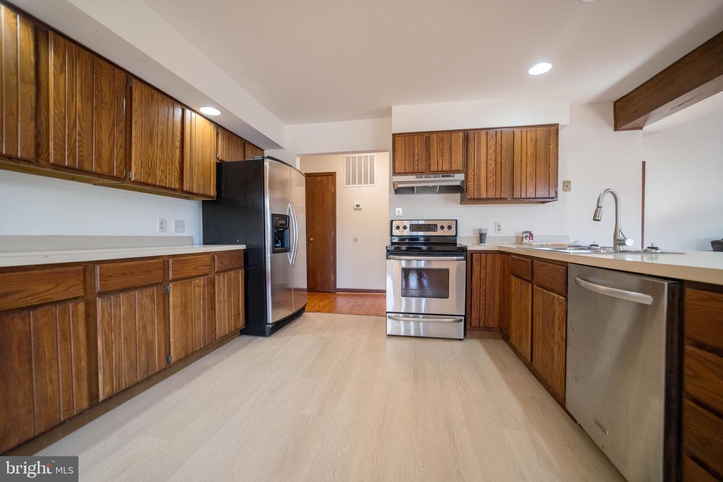 10754 Lake Forest Drive photo 35