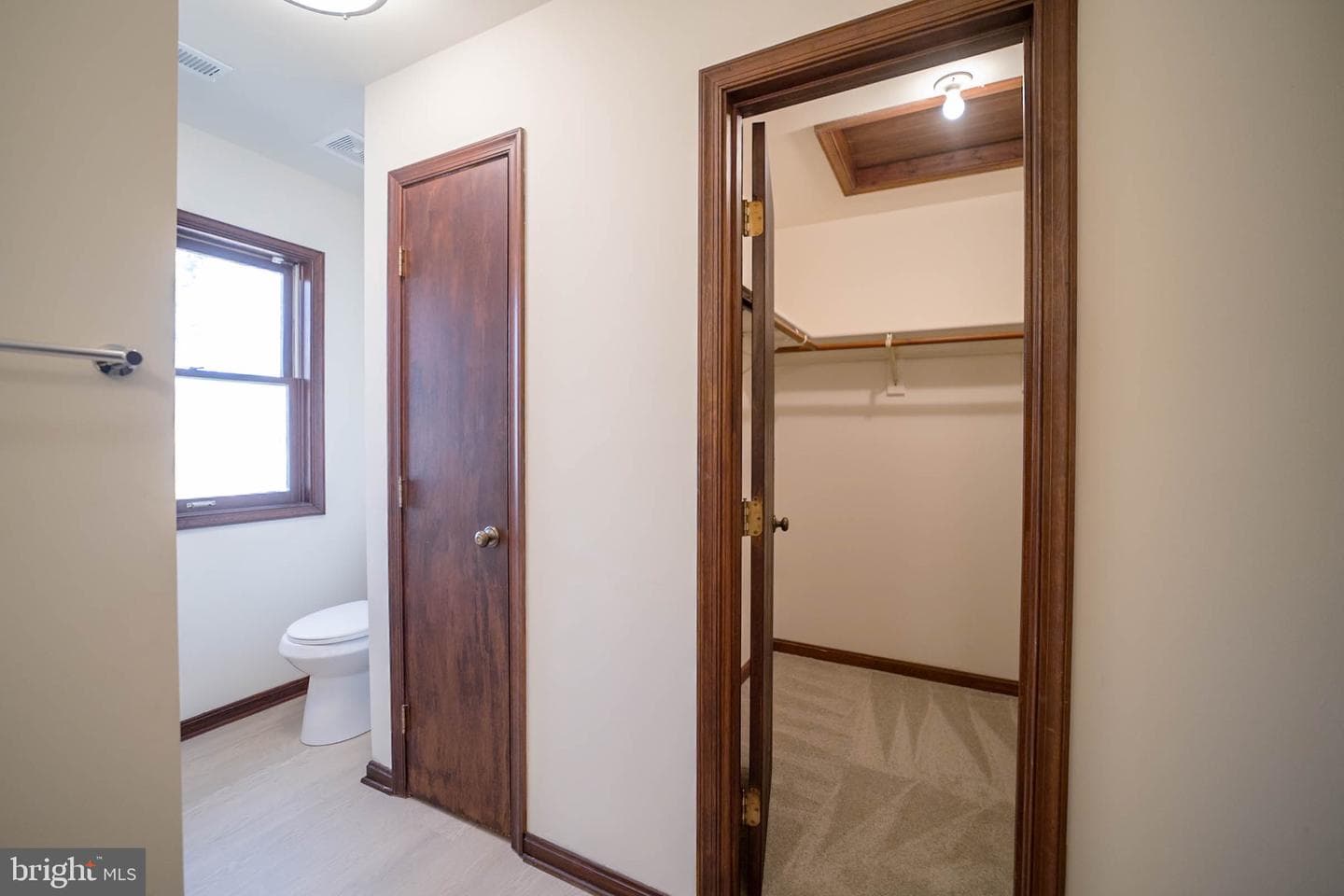 10754 Lake Forest Drive photo 45