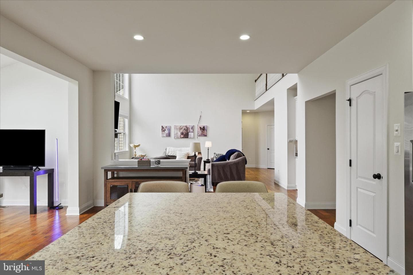 5806 Waterloo Bridge Circle photo 20
