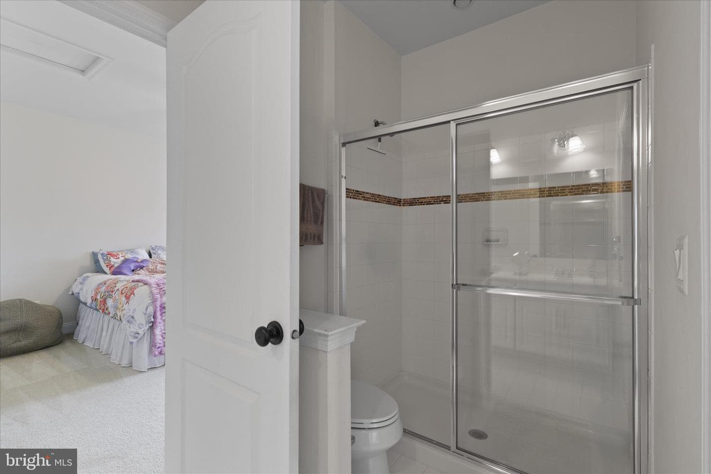5806 Waterloo Bridge Circle photo 49