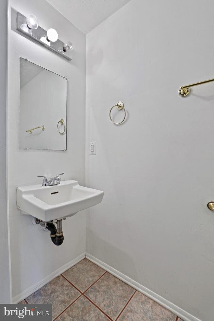 3454 Vale Court photo 14
