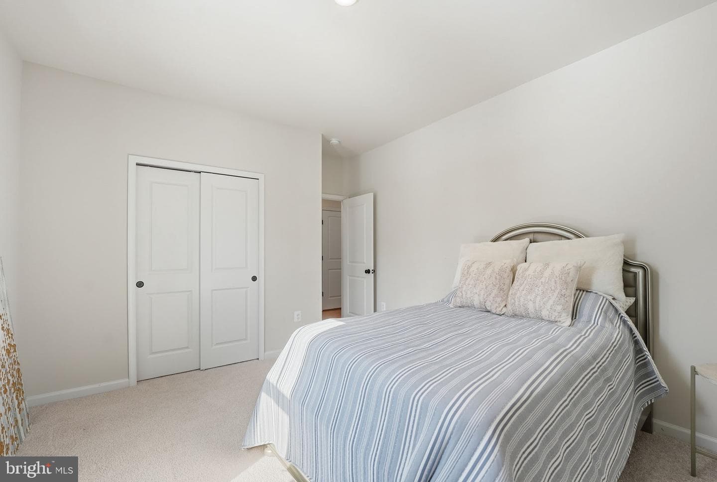 10580 Manley Road photo 24
