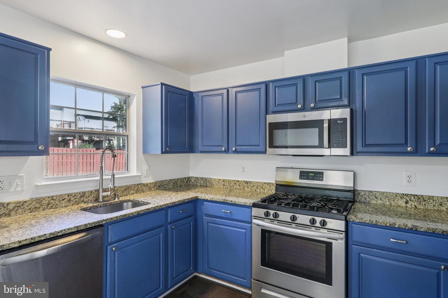 5154 Meeting Place photo 12