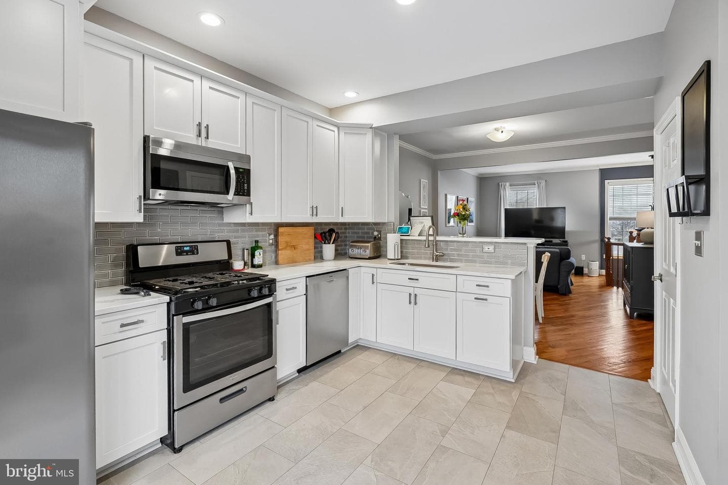 14397 Madrigal Drive photo 14