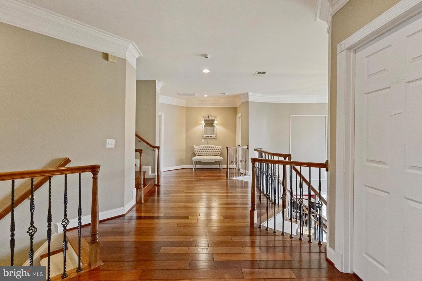 5801 Malvern Hill Court photo 28