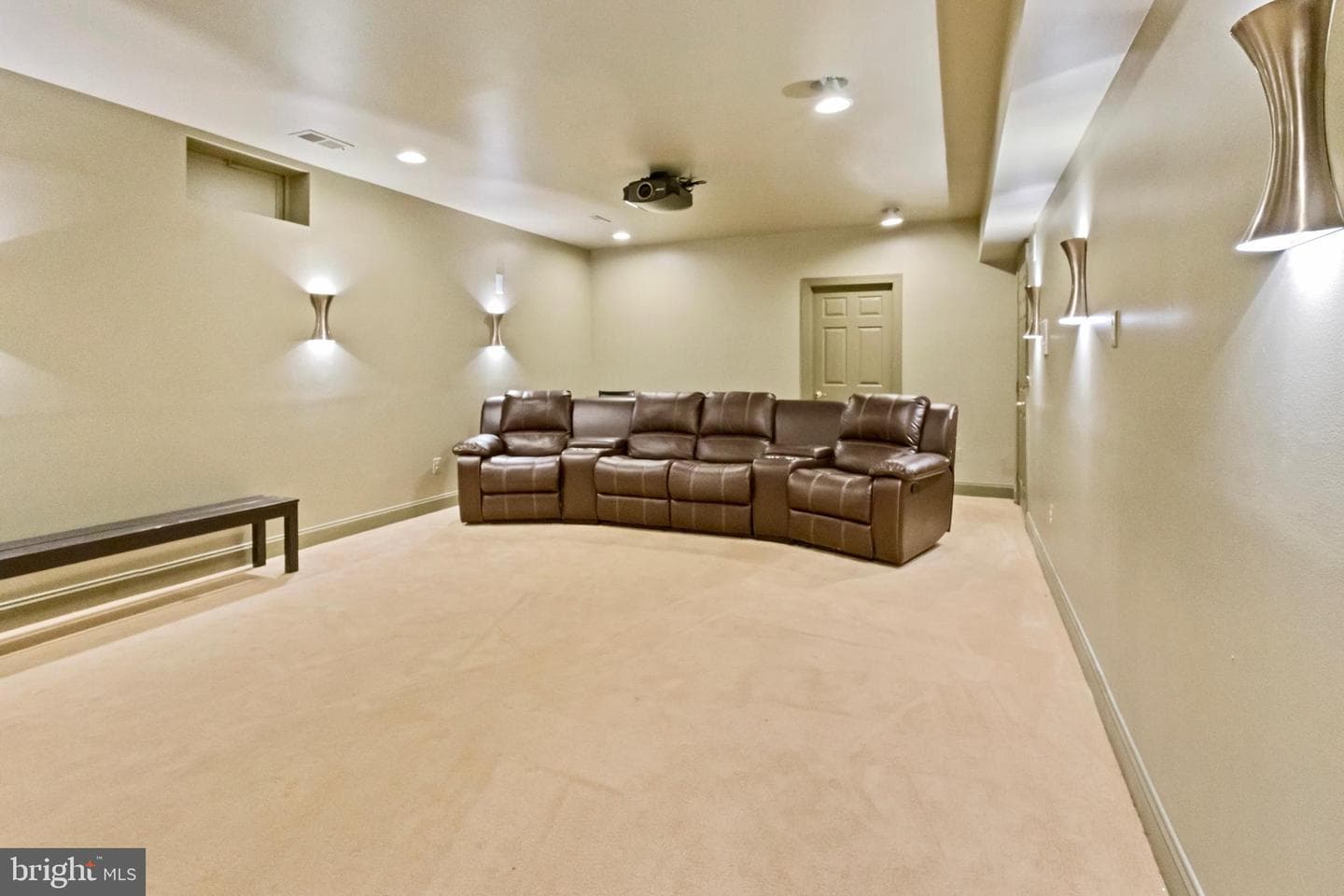5801 Malvern Hill Court photo 45