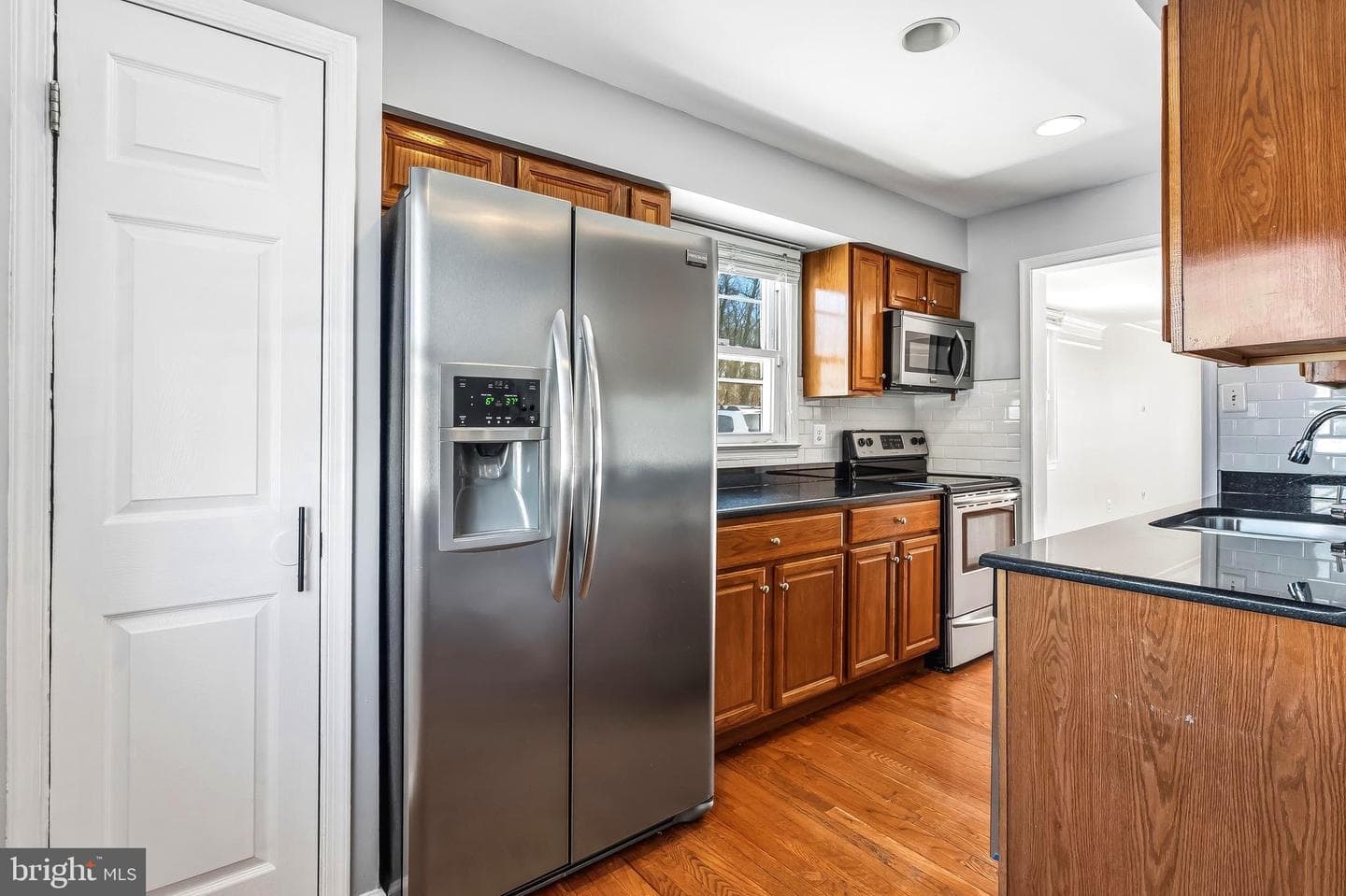 4001 Forestdale Avenue photo 3