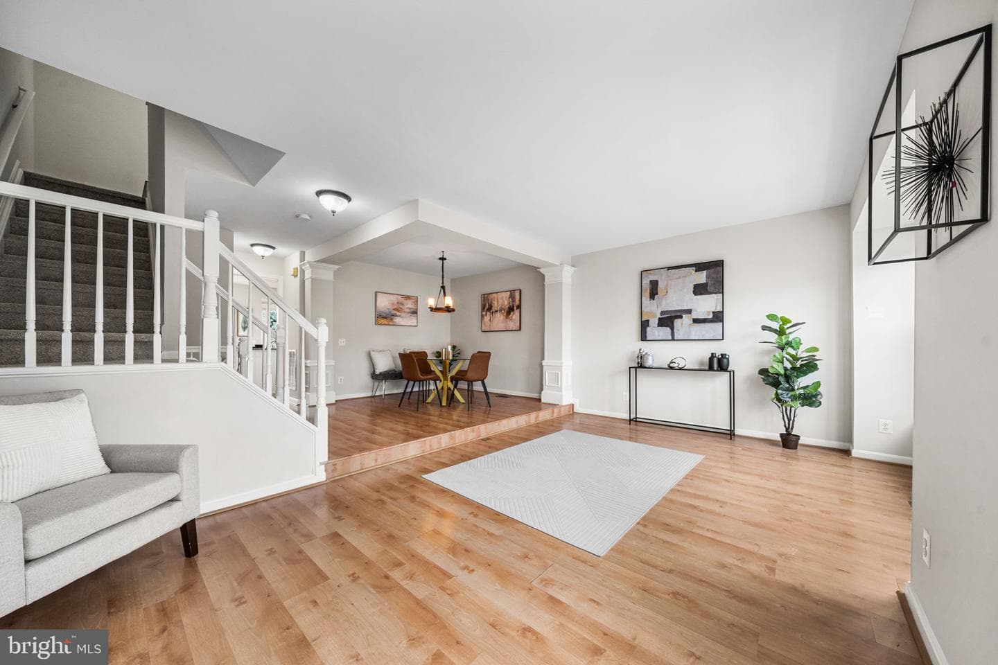 11525 Bertram Street photo 13
