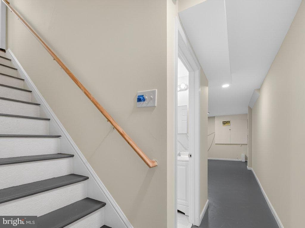 4047 White Haven Drive photo 45