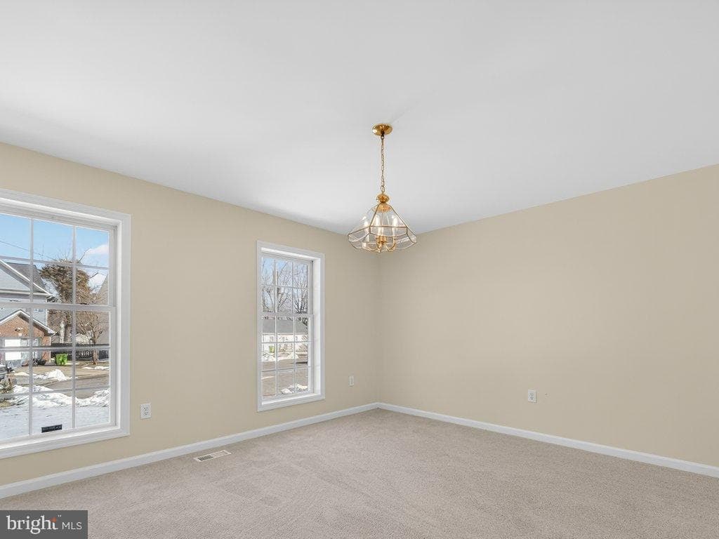 4047 White Haven Drive photo 8