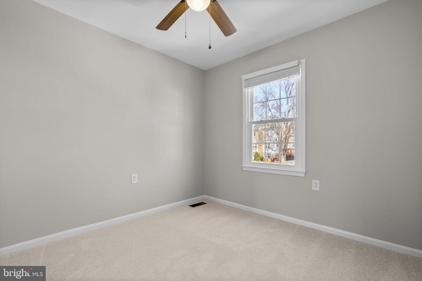 3050 Seminole Road photo 19