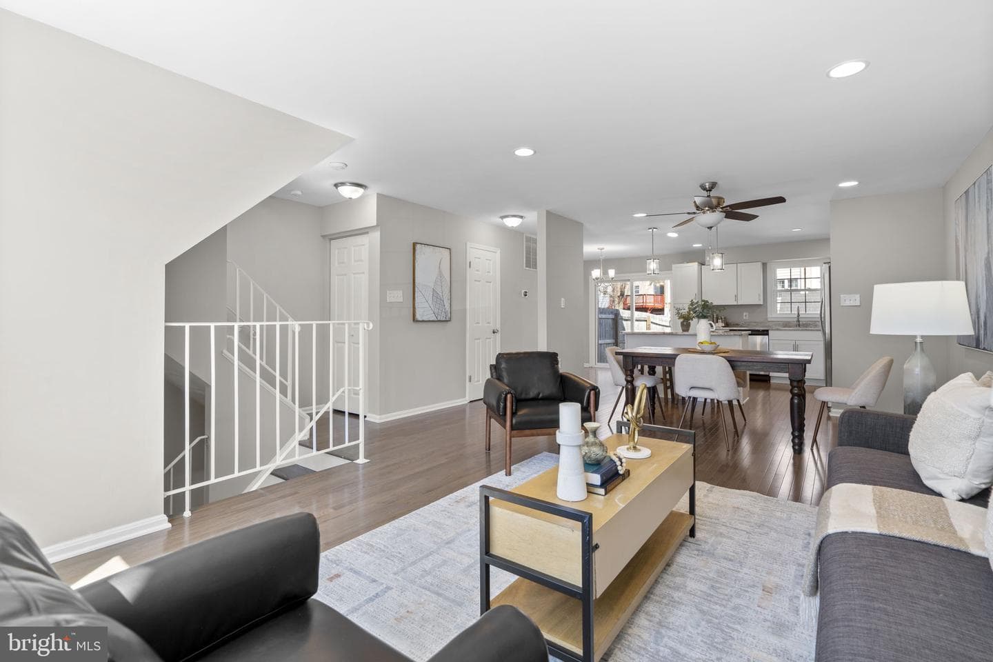3050 Seminole Road photo 4