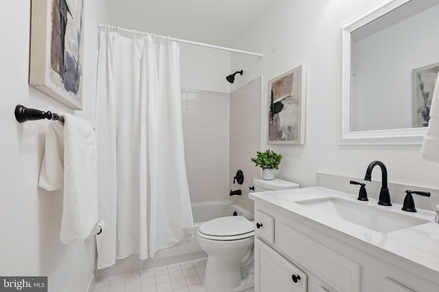 5735 Rocksbury Lane photo 23