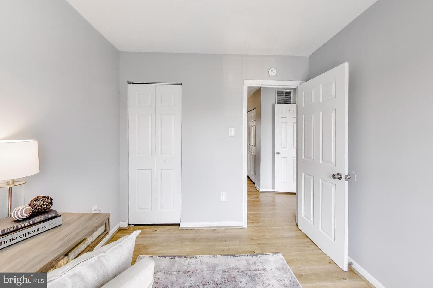 2557 Kingswood Court photo 22