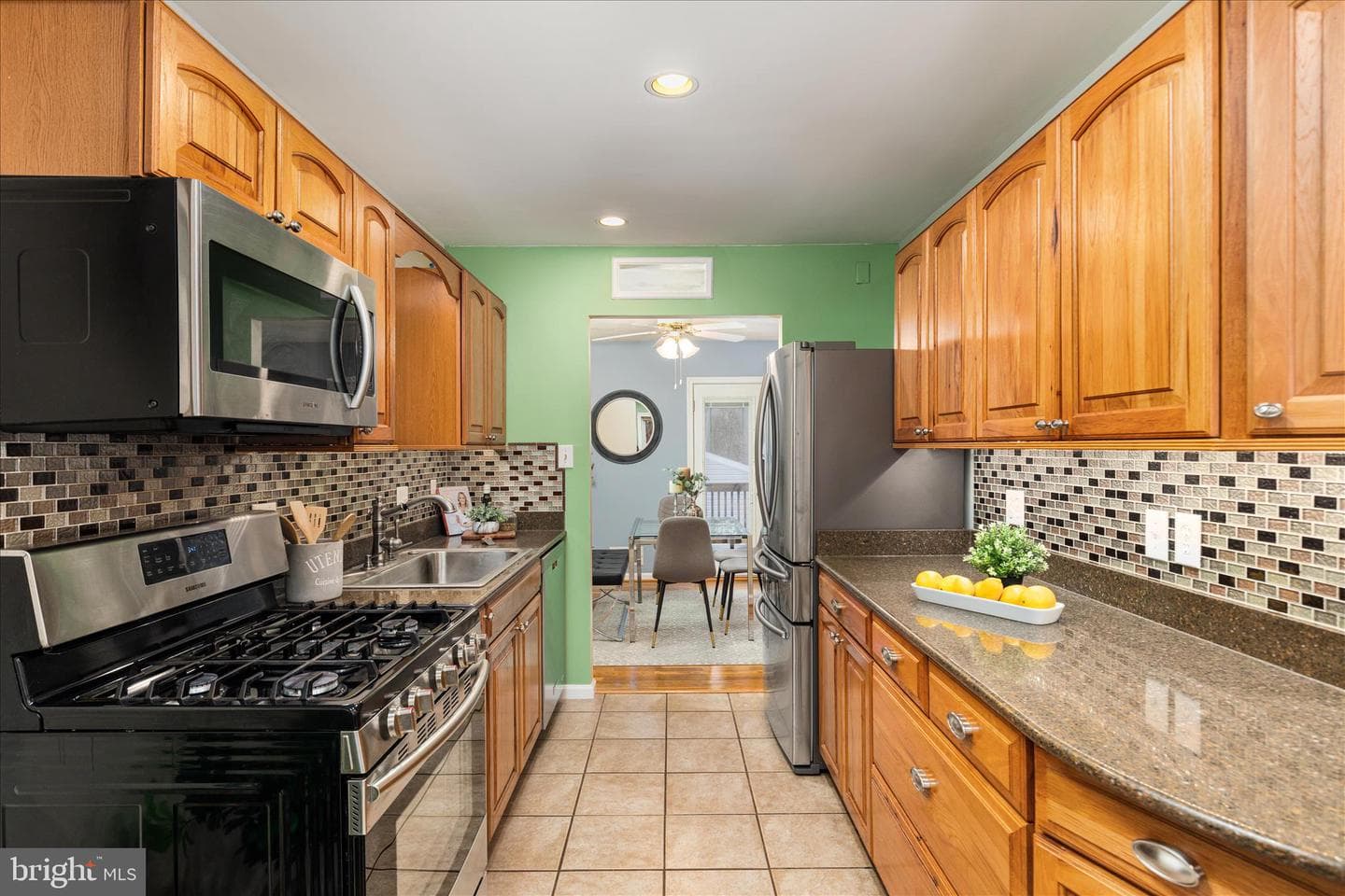 7398 Roxbury Avenue photo 9