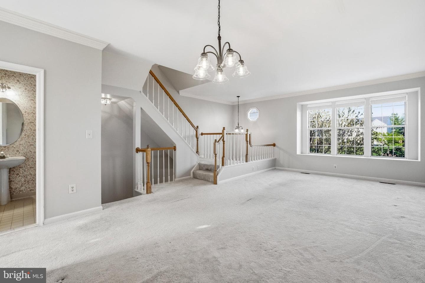 11141 Luxberry Court photo 8