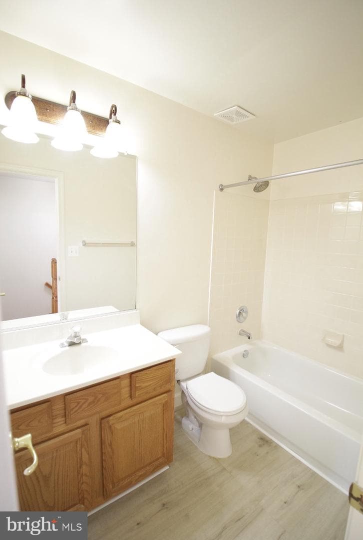 15290 Barnabas Trail photo 8