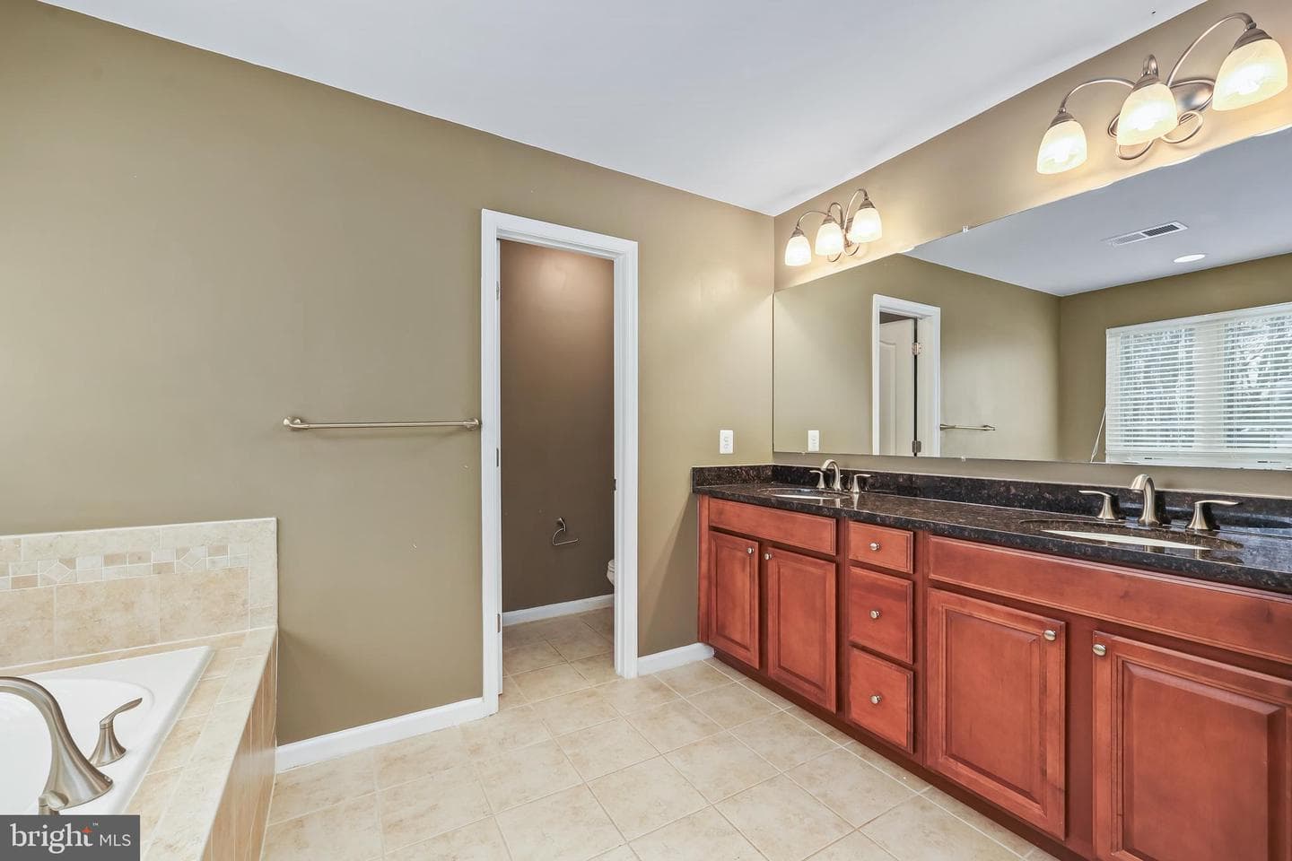 5431 Bantry Court photo 31