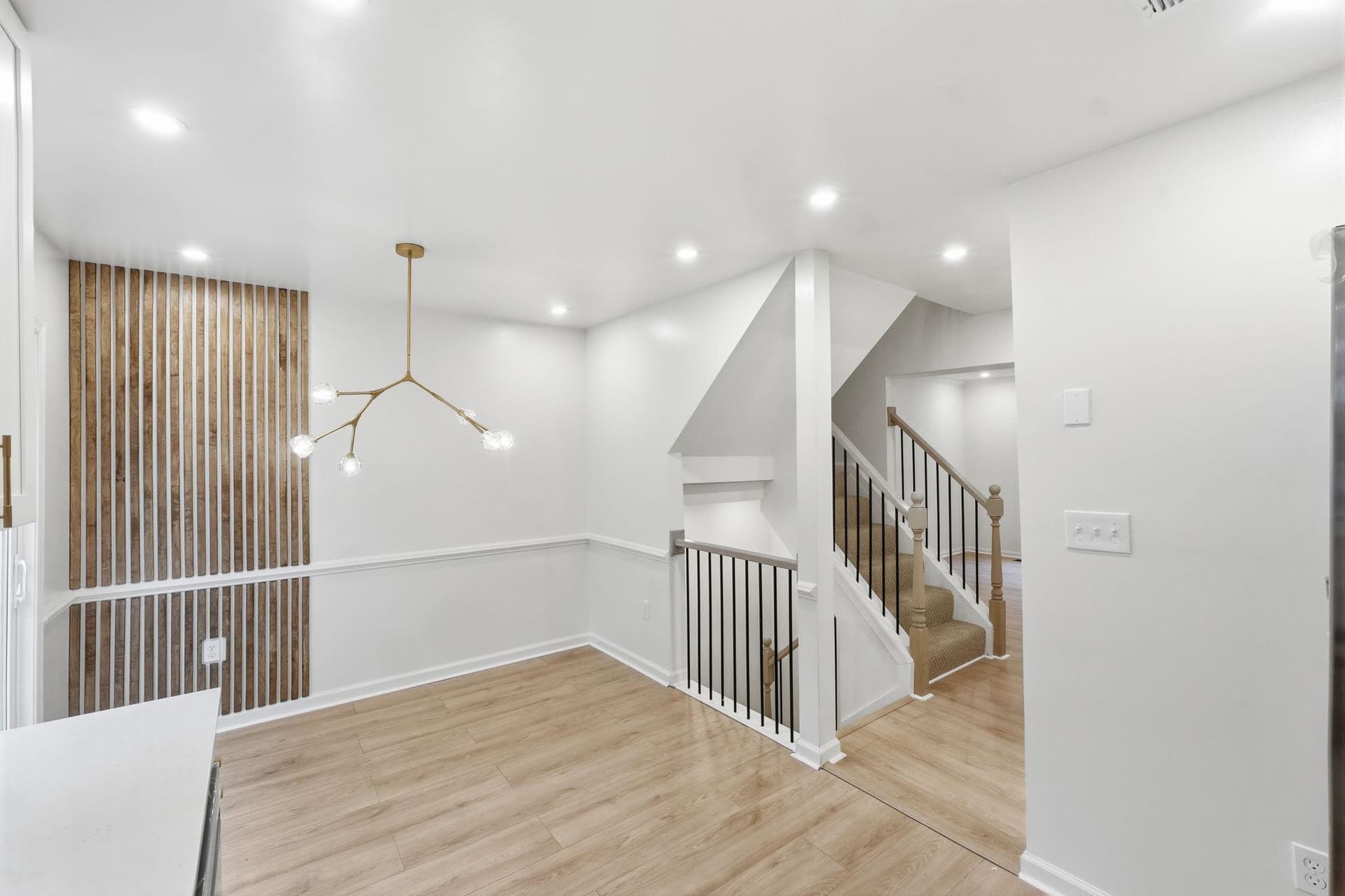 15387 Gatehouse Terrace photo 9