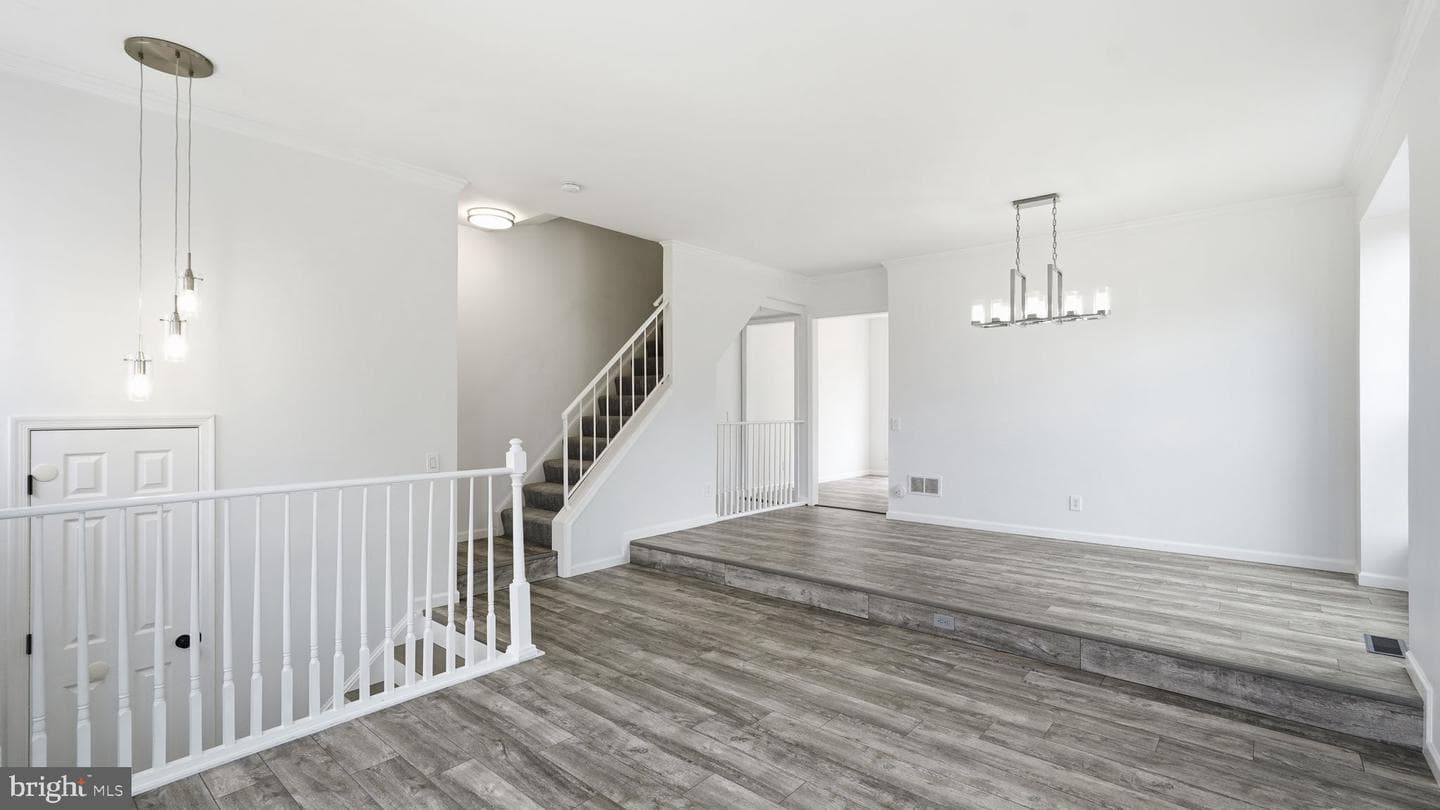 16800 Miranda Lane photo 10