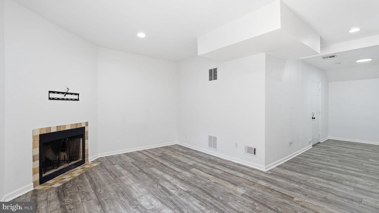 16800 Miranda Lane photo 19