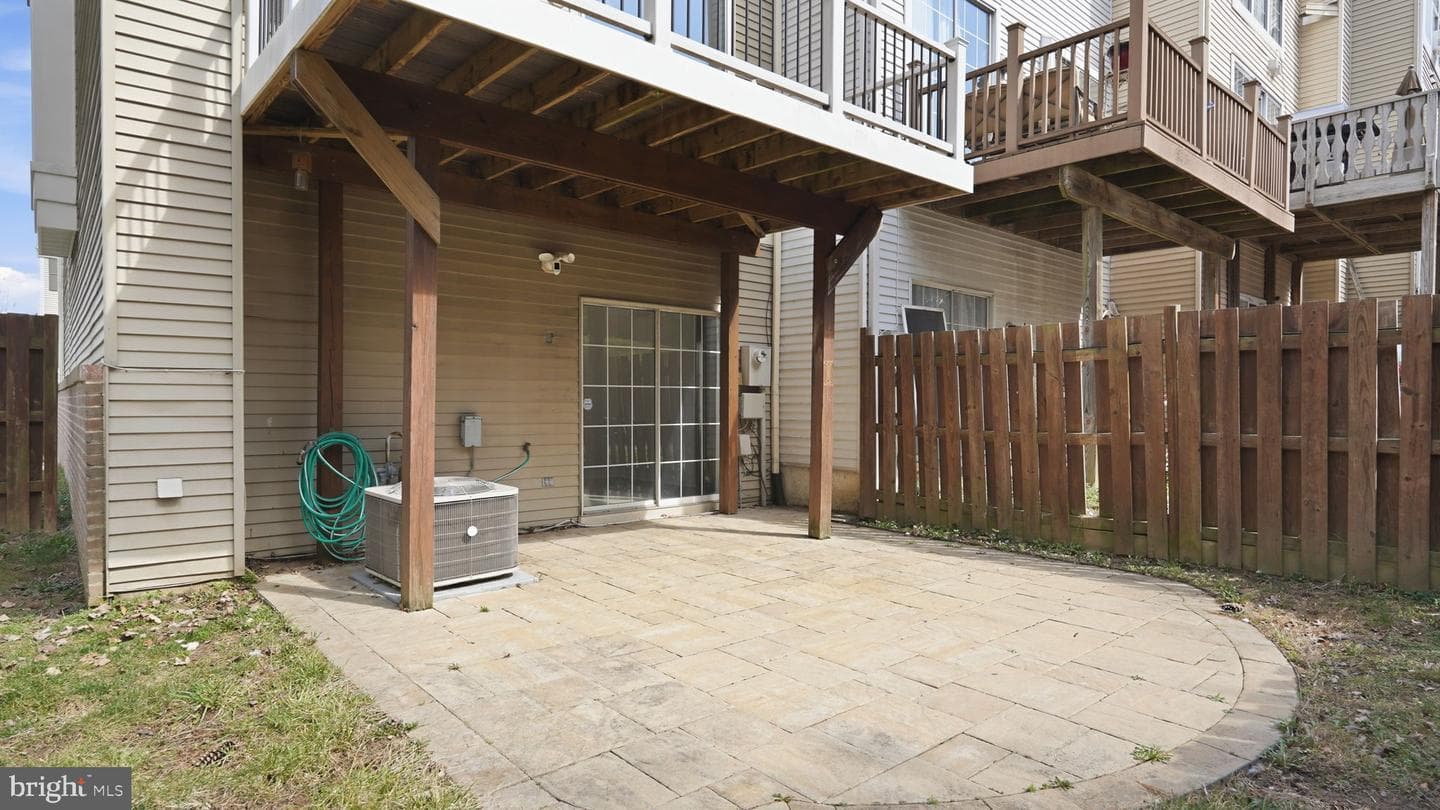 16800 Miranda Lane photo 39
