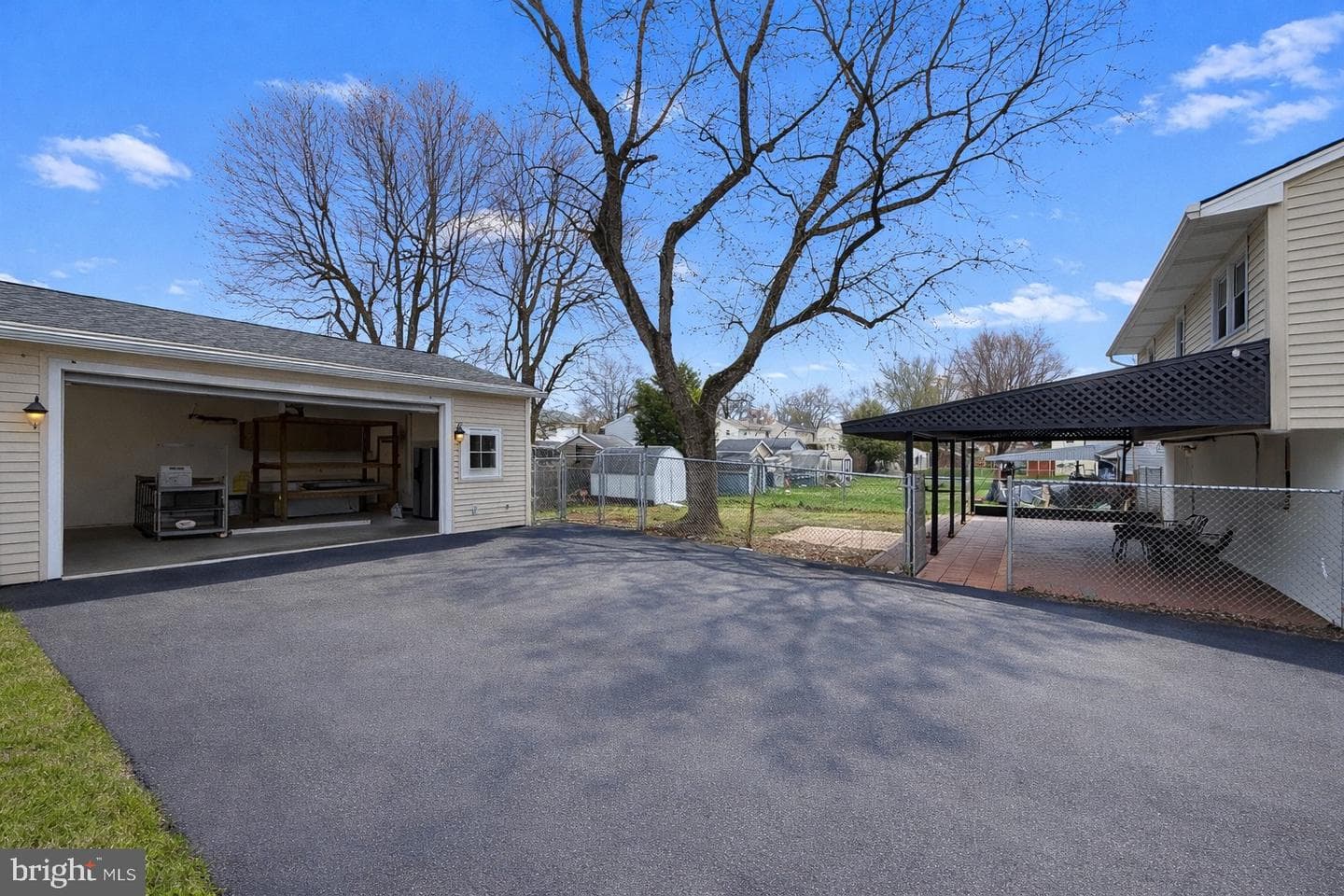 12919 Kerrydale Road photo 3