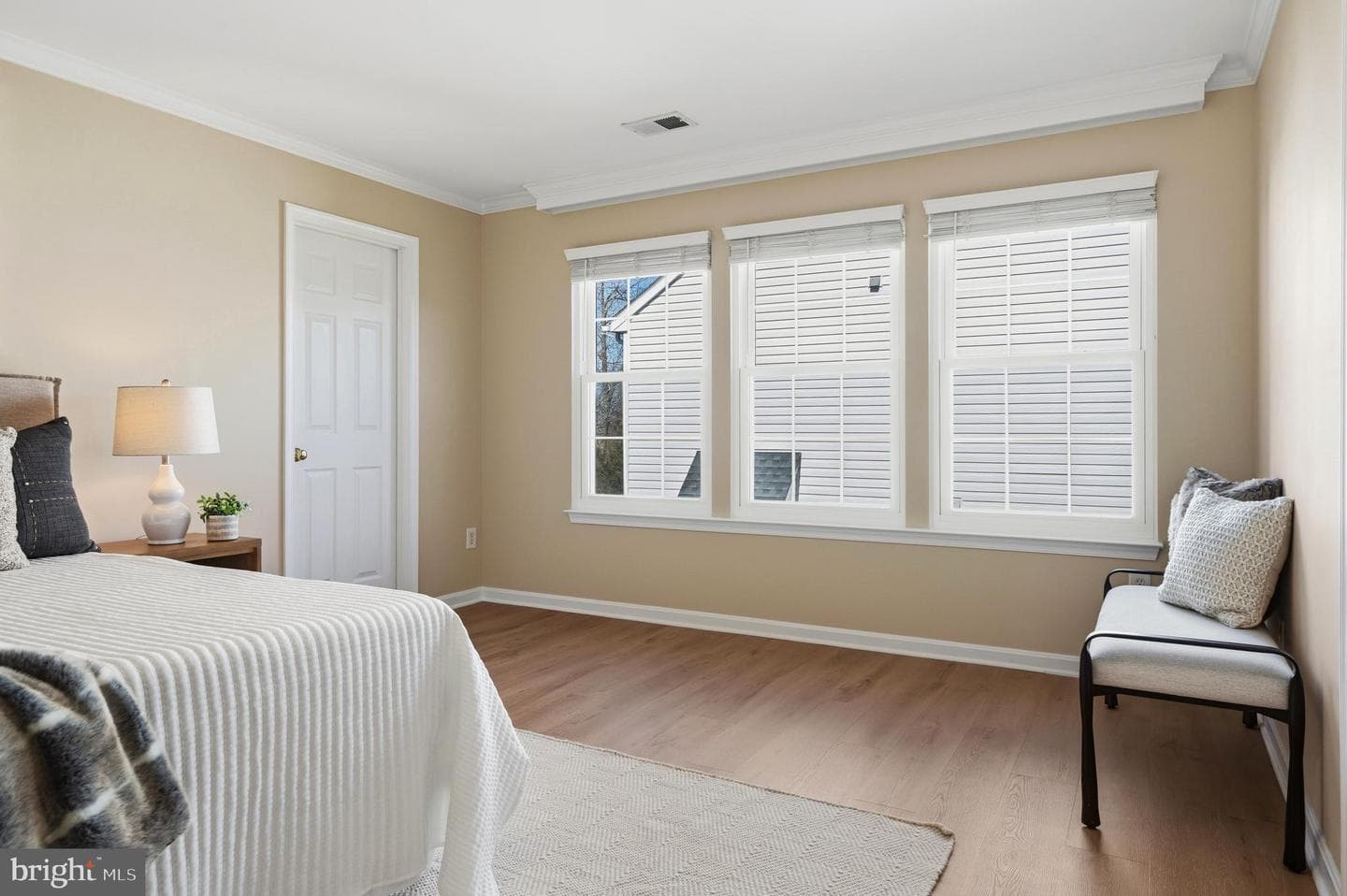 10052 Naughton Court photo 31