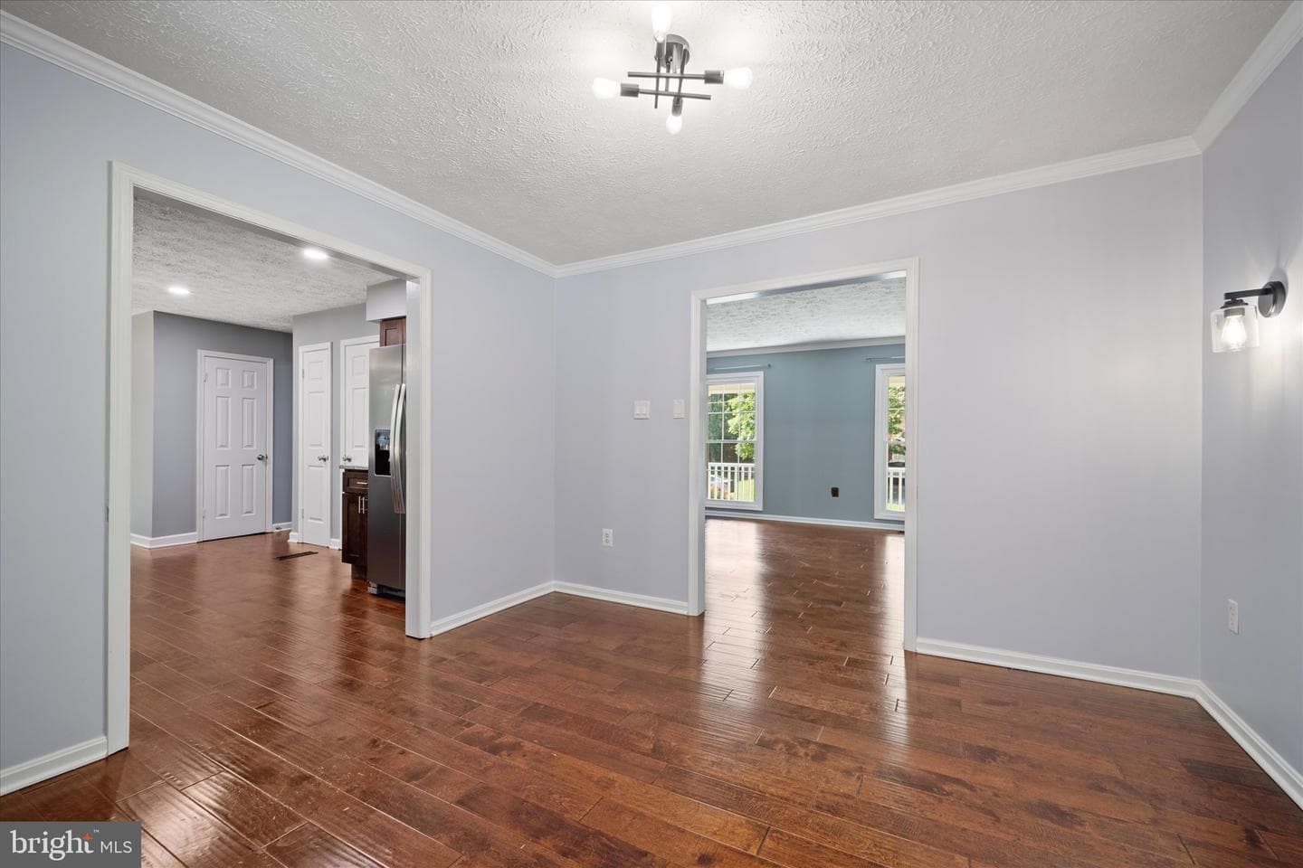 6112 Hillview Court photo 11