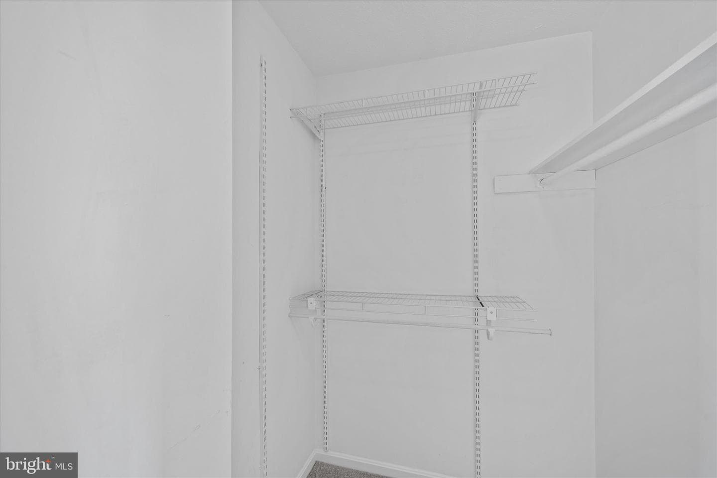 6112 Hillview Court photo 28
