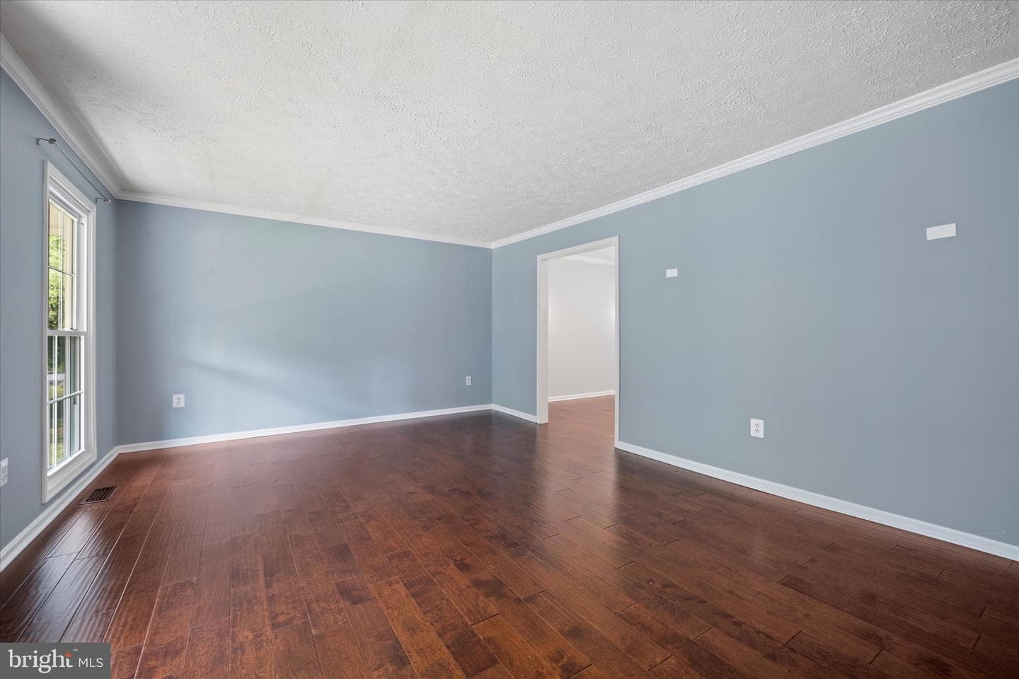 6112 Hillview Court photo 8