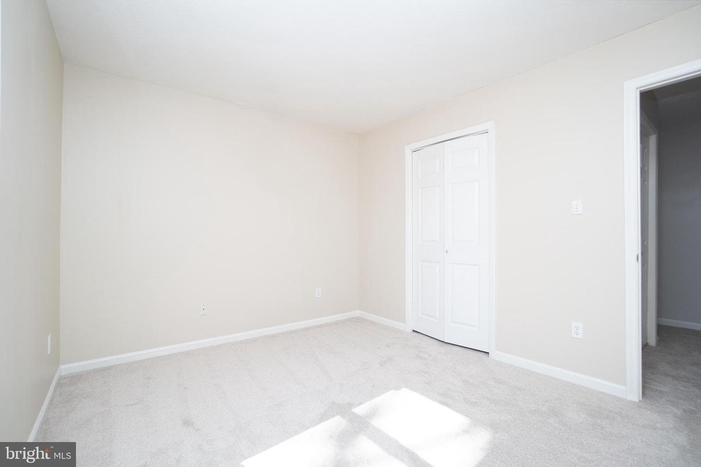 7779 Fern Oak Court photo 32