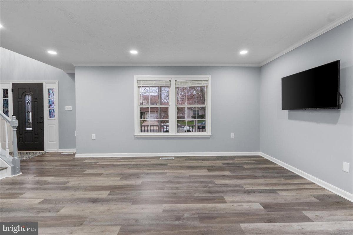 10415 Labrador Loop photo 28