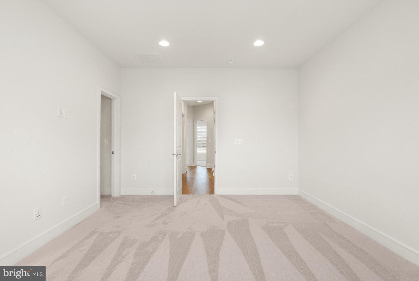 14532 Alsace Lane photo 21