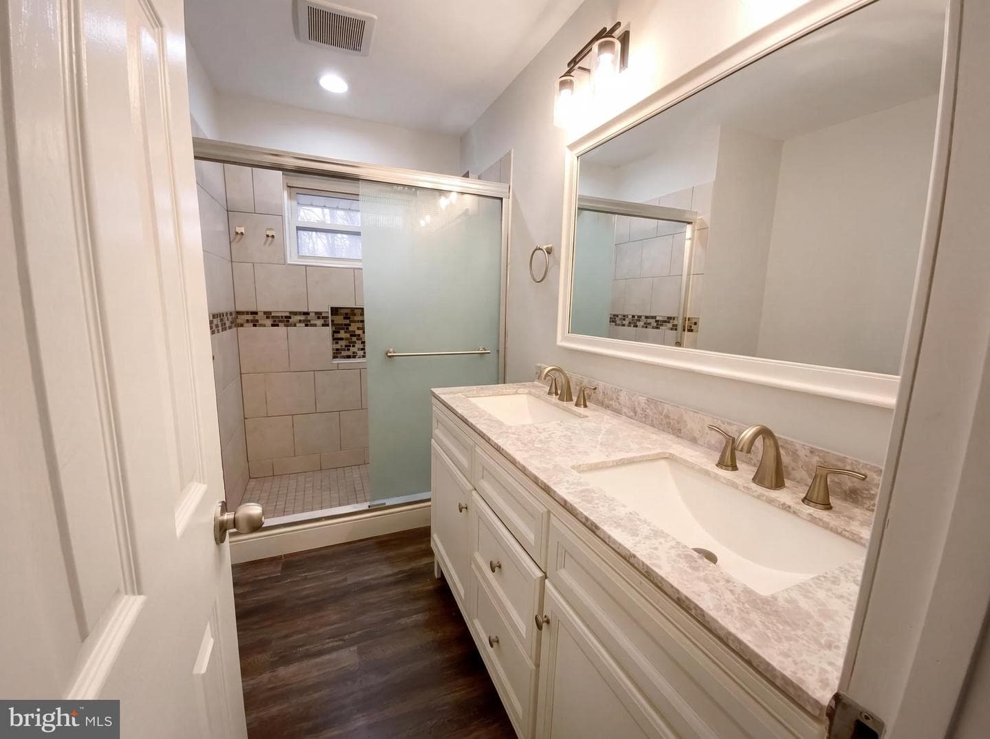 18320 Candice Drive photo 6