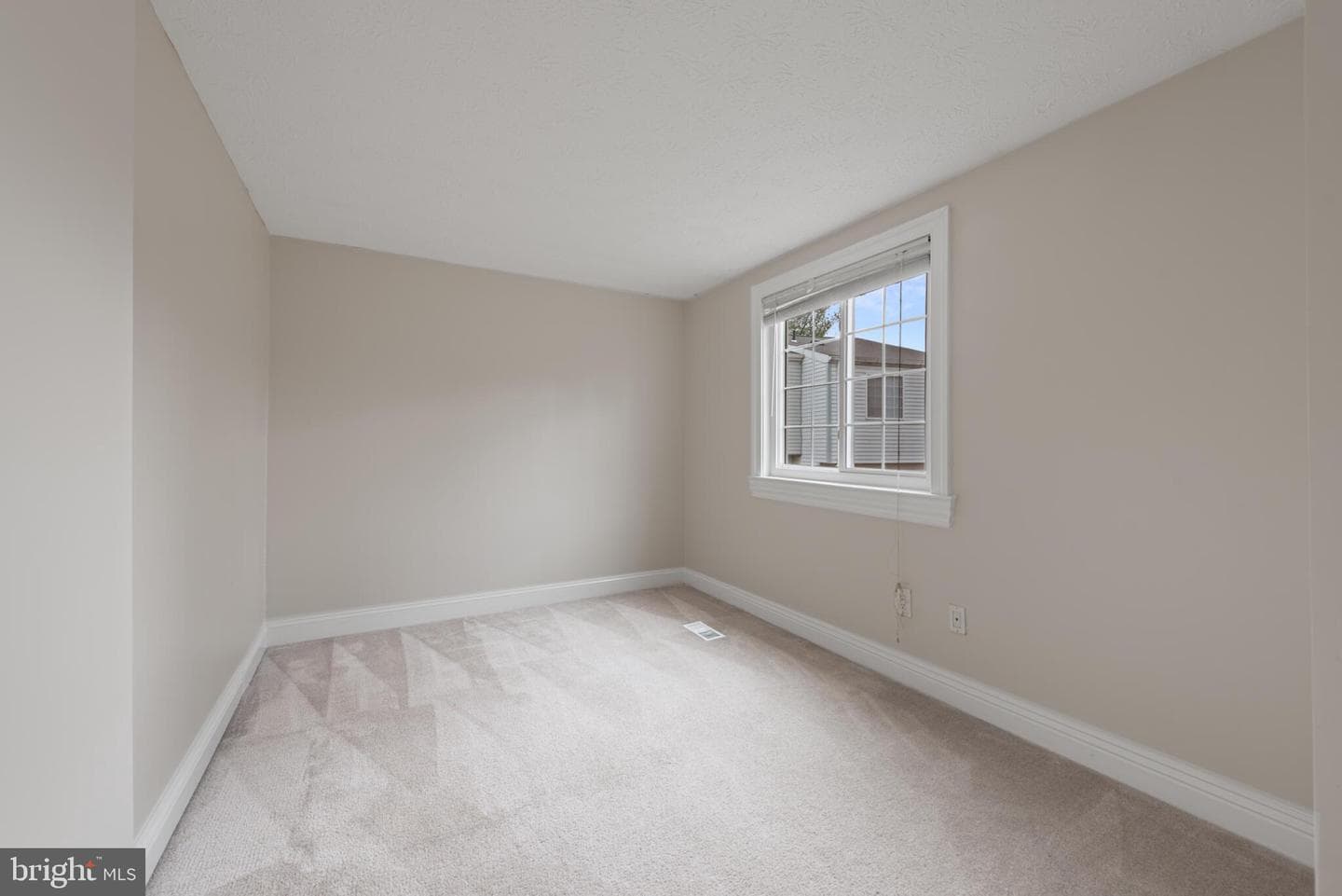 1656 Thenia Place #3-2 photo 14
