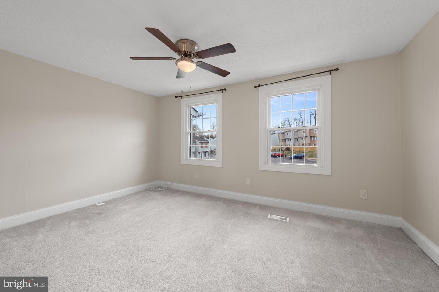 1656 Thenia Place #3-2 photo 17
