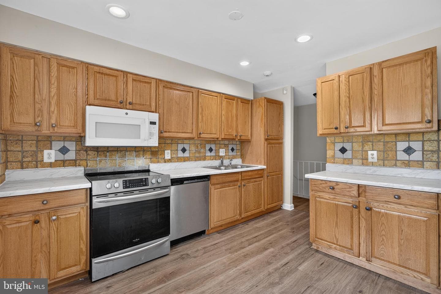 4002 Forge Drive photo 32
