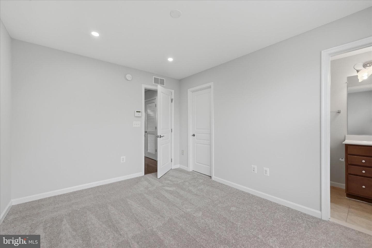 8206 Heritage Crossing Court photo 26