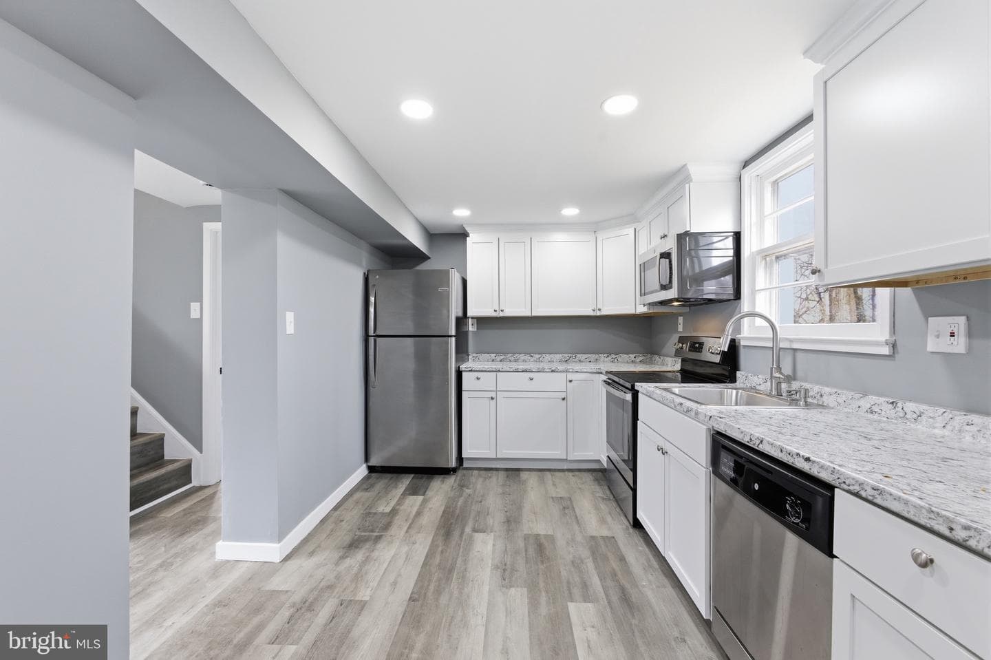 14211 Randall Drive photo 6