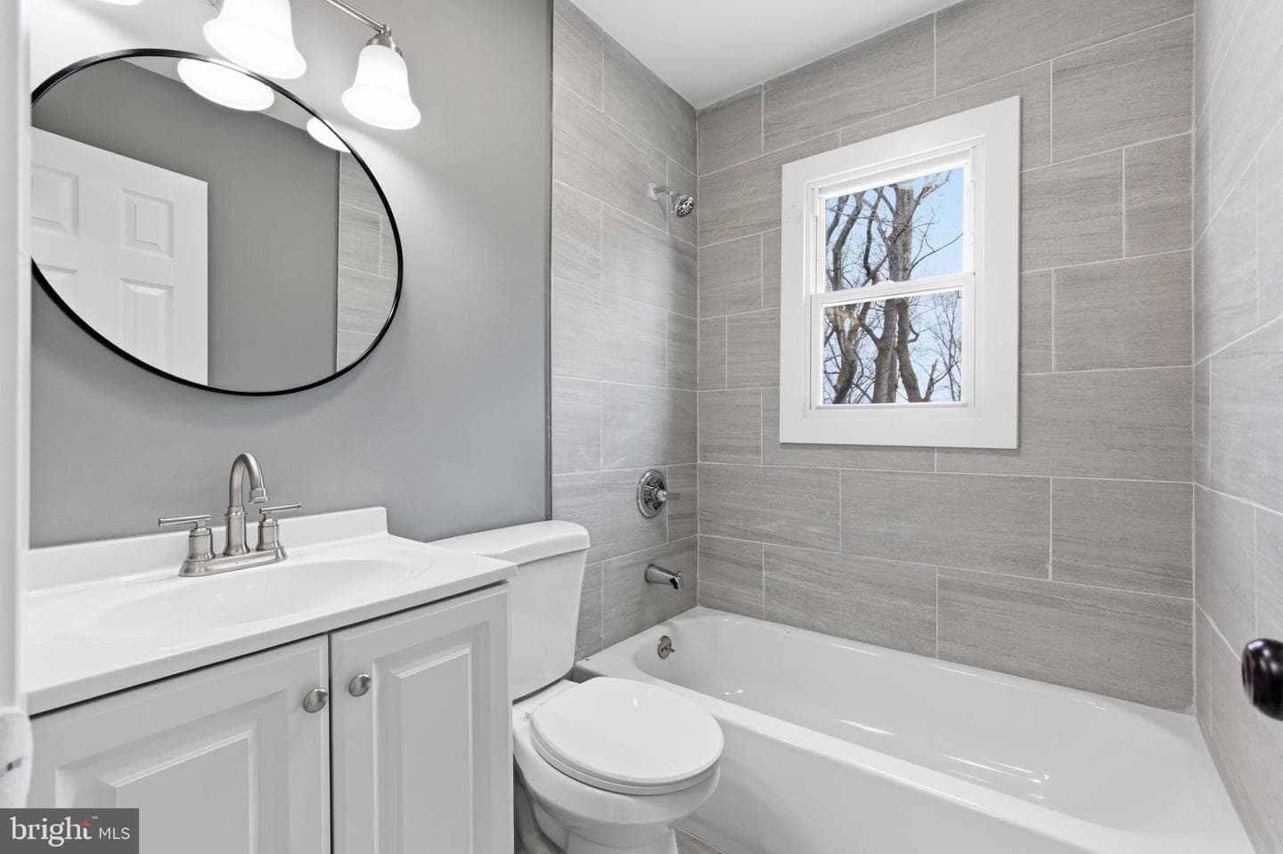 14211 Randall Drive photo 9