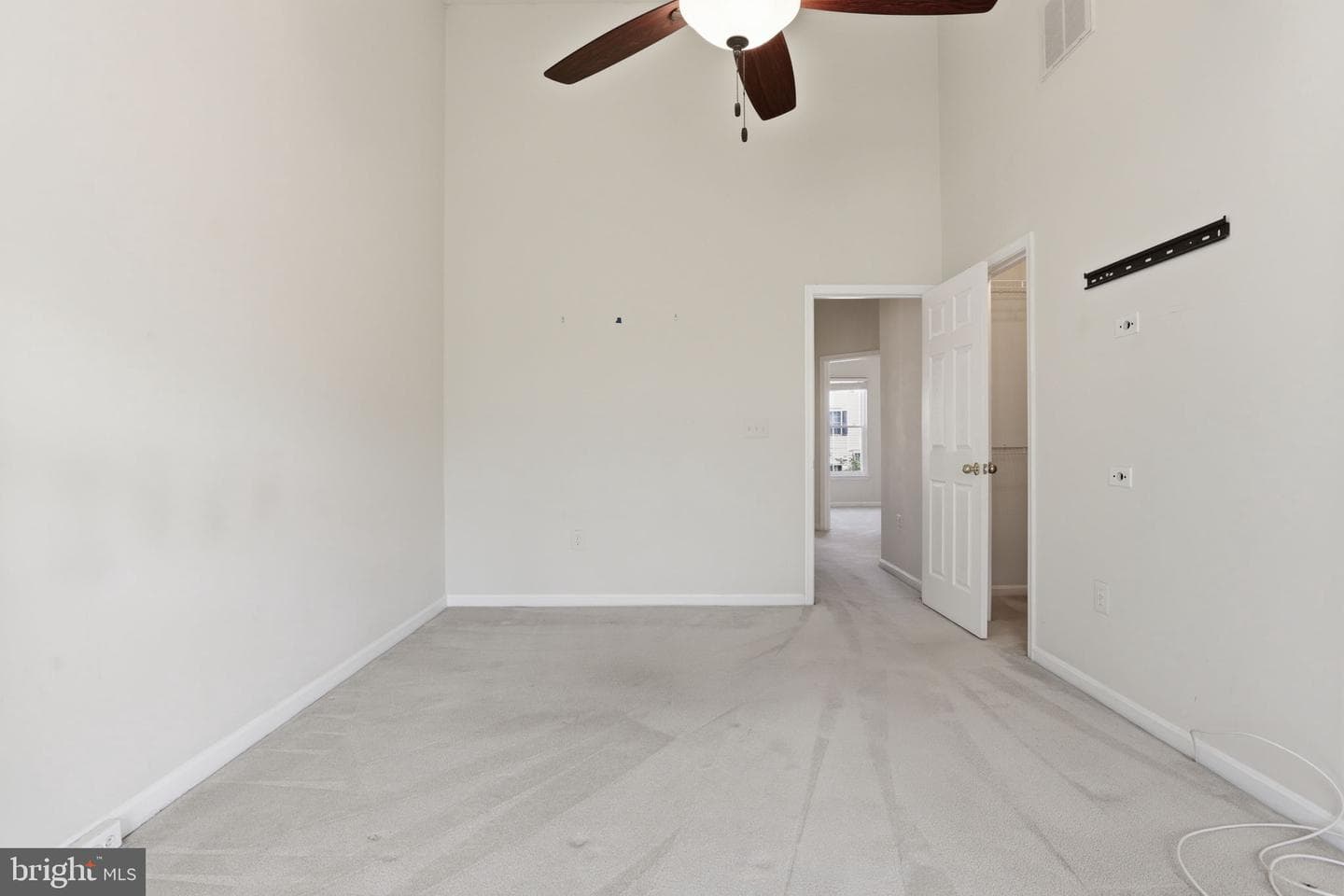 9814 Cheshire Ridge Circle photo 19