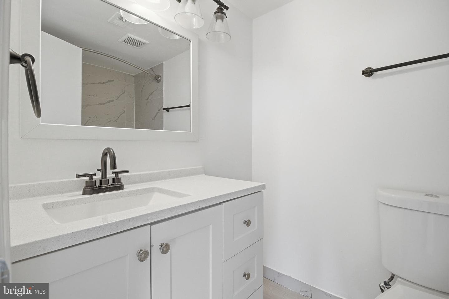 1604 Renate Drive #203 photo 17