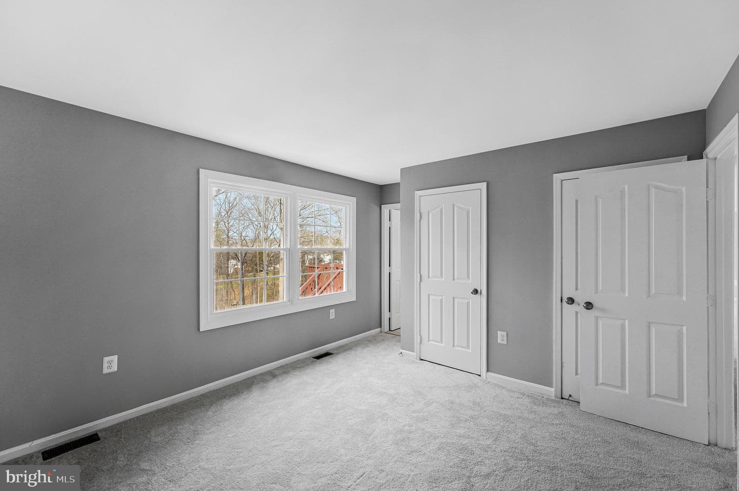 11910 Shirley Avenue photo 10